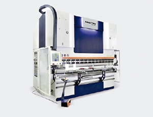 Correia - Pe�as e Implementos Rodovi�rios -